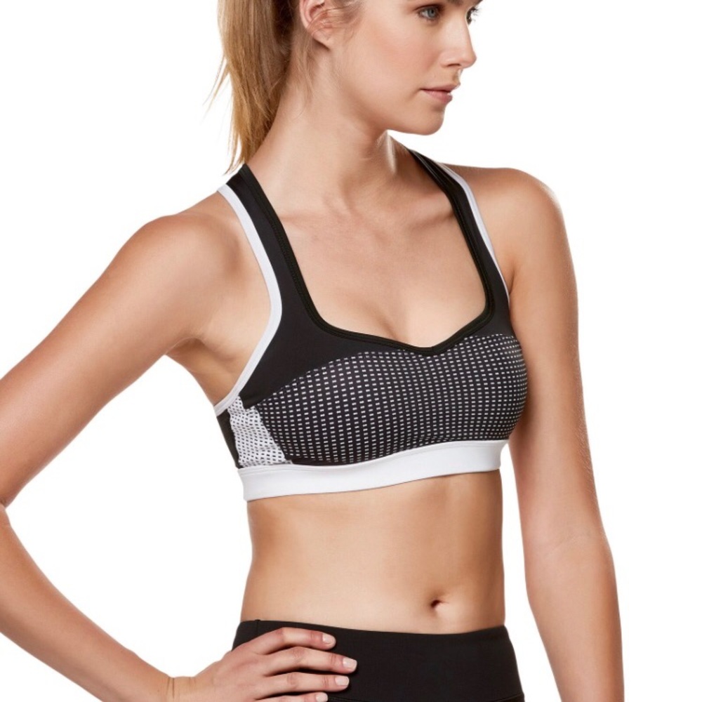 WILL BE DELETED 6/1 Lilybod Chloe sports bra